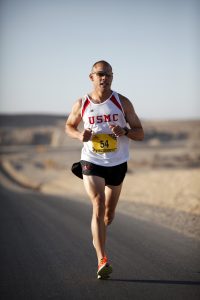 atleta sportivo di corsa maratona